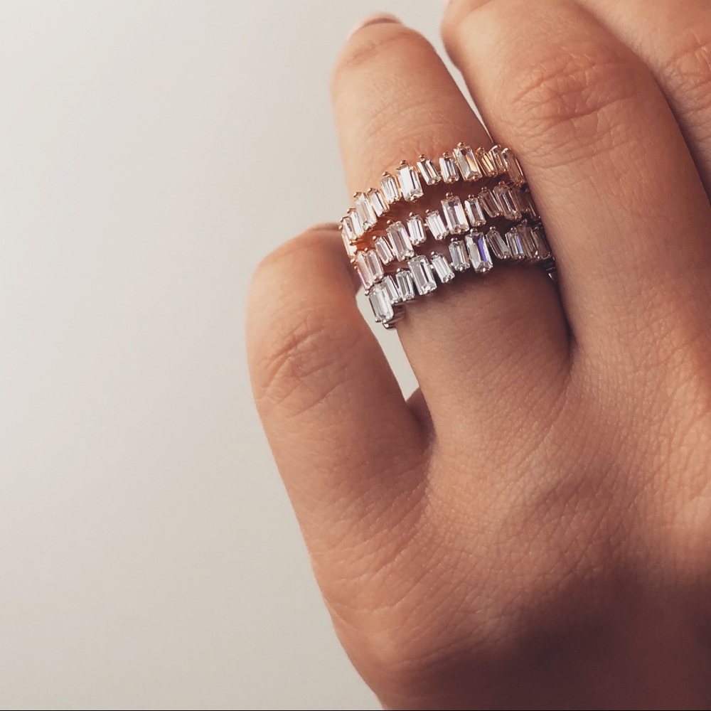 ROBYN RING || Baguette Band, Wedding Band